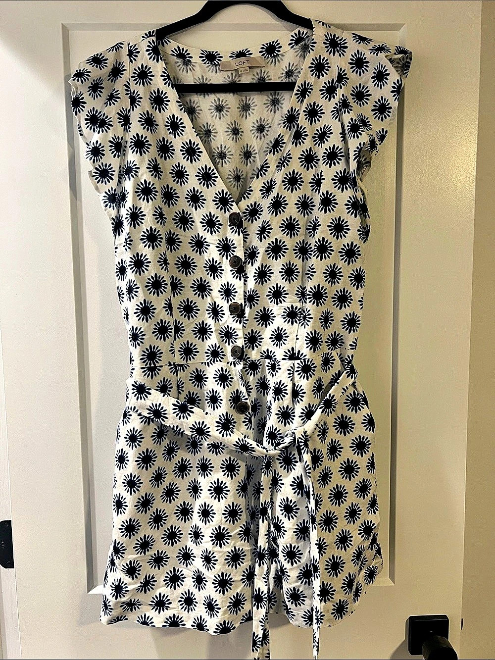 LOFT Floral Button-Front Romper in Blue & White Size 12